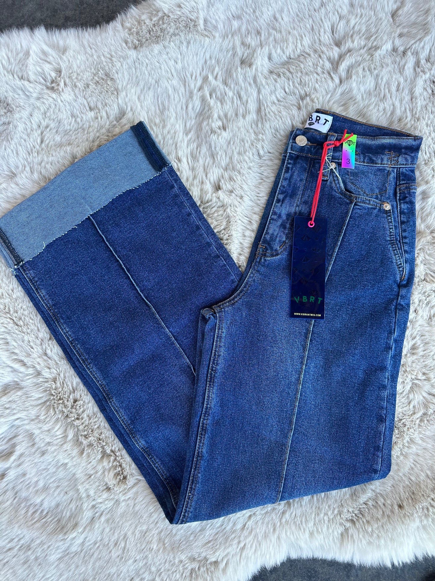 WIDE LEG - Rigid with Comfort Stretch