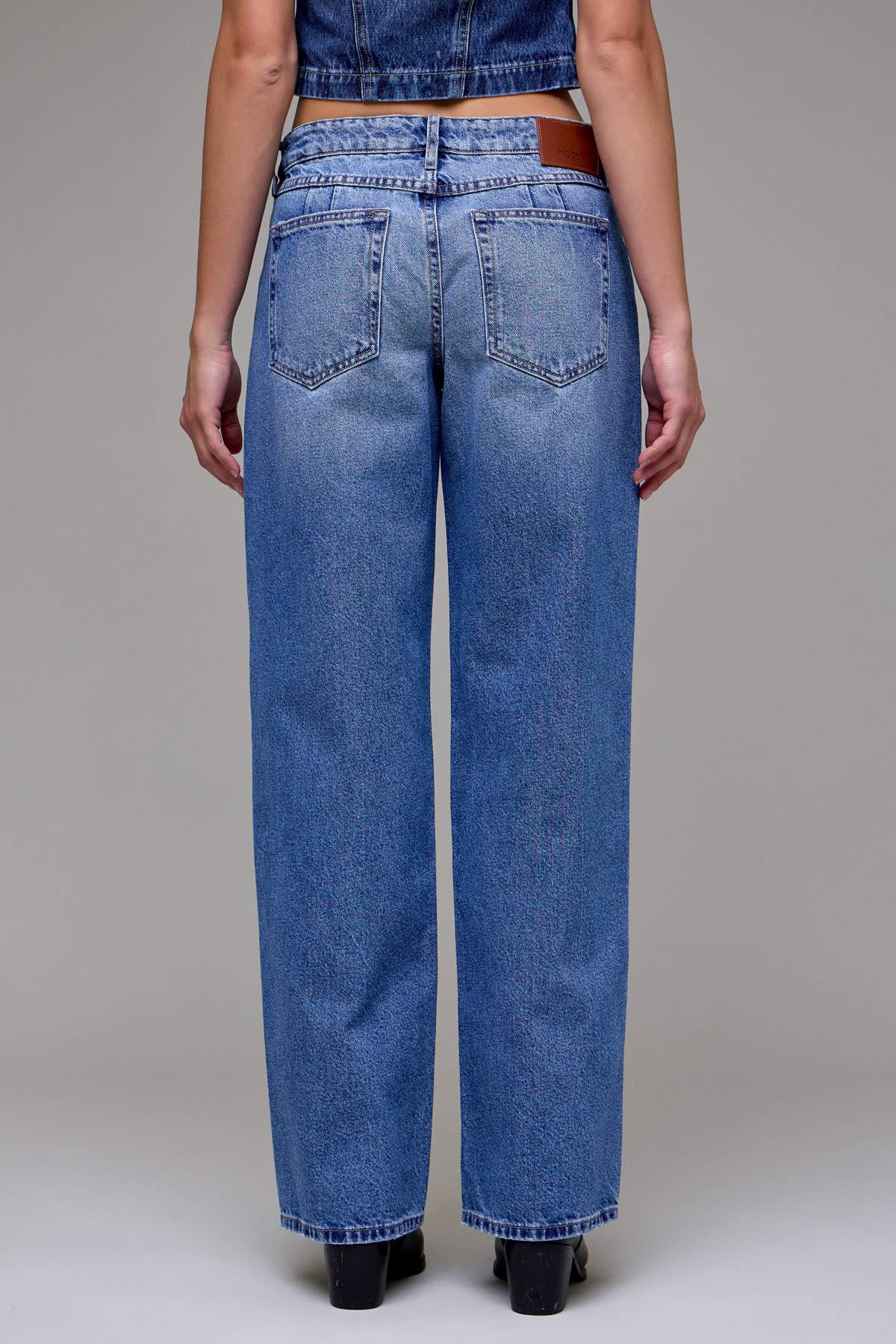 Medium Wash Classic Clean Low Slung Baggy