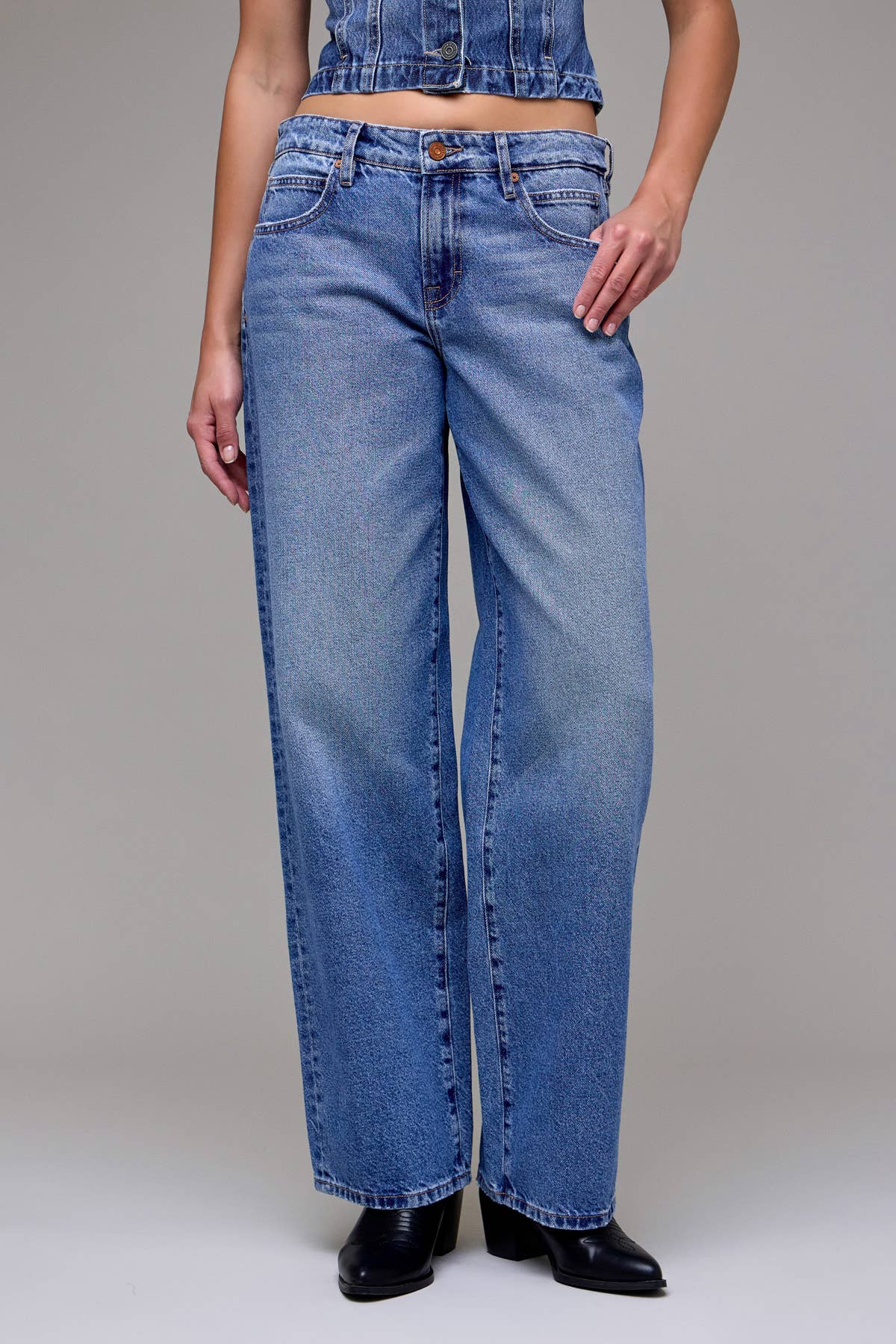 Medium Wash Classic Clean Low Slung Baggy