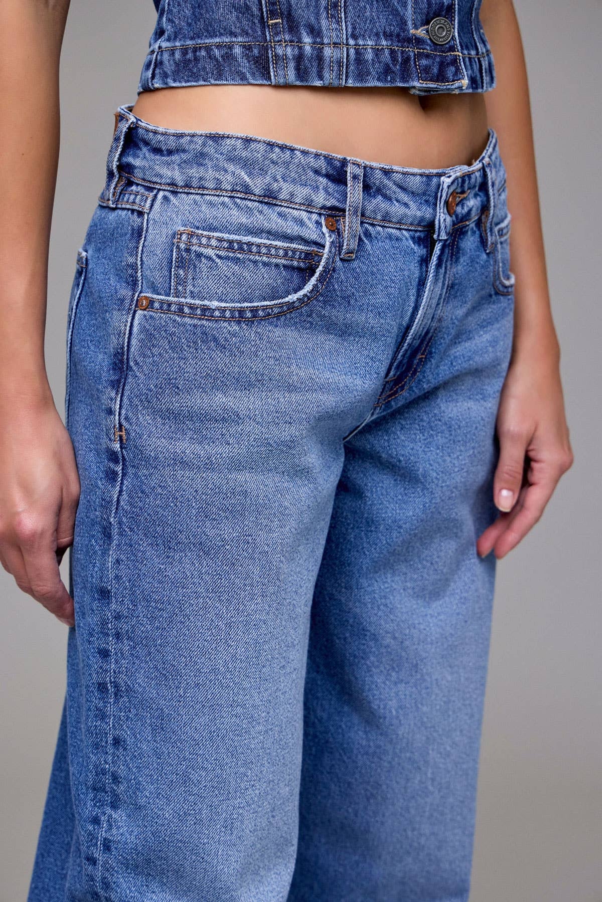 Medium Wash Classic Clean Low Slung Baggy
